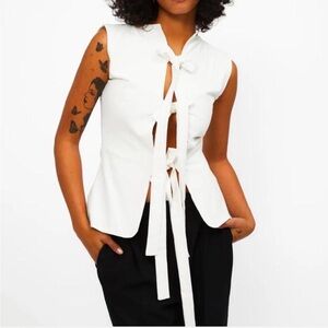 Atelier Tulpe Bowtie White Top
